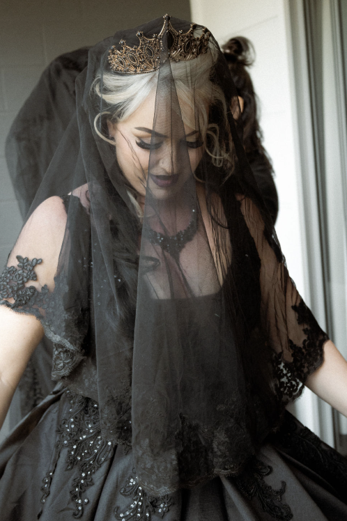 Black Wedding Dress (7).png
