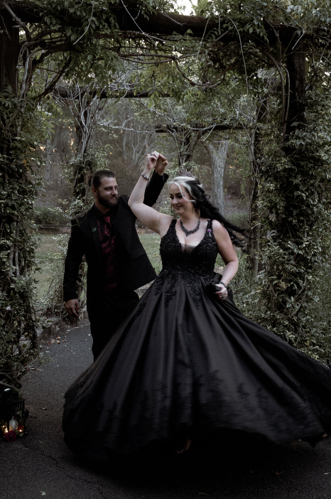 Black Wedding Dress (36).png