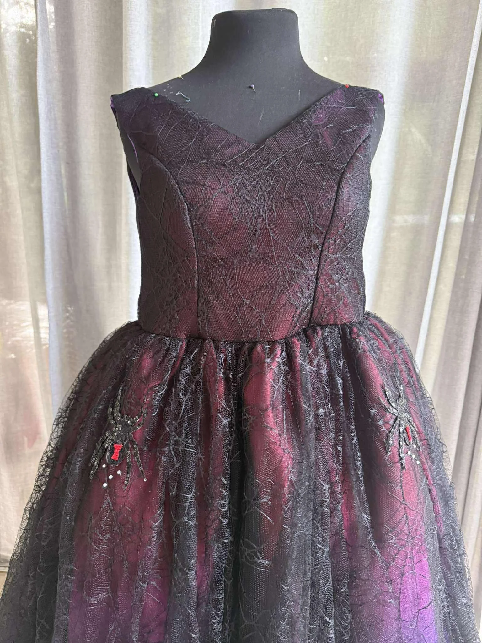 Ombre Gothic Spider Wedding Dress (20).jpg
