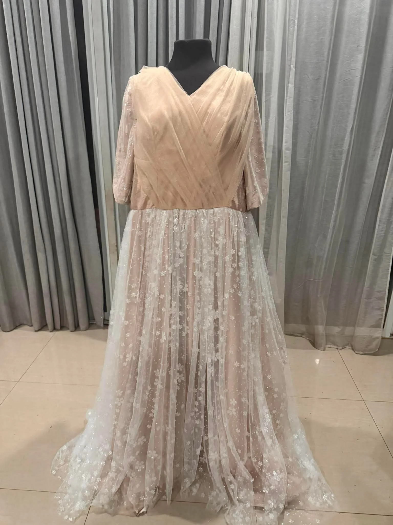 Cherry Blossom Wedding Dress (10).jpg
