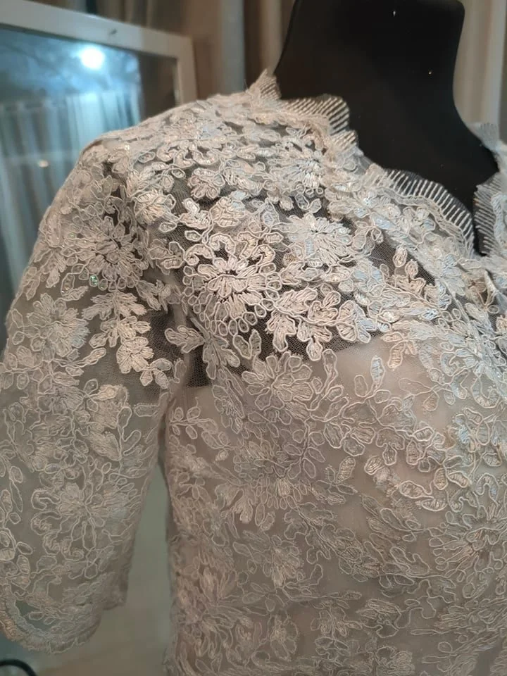 Wedding Lace Bolero (4).jpg