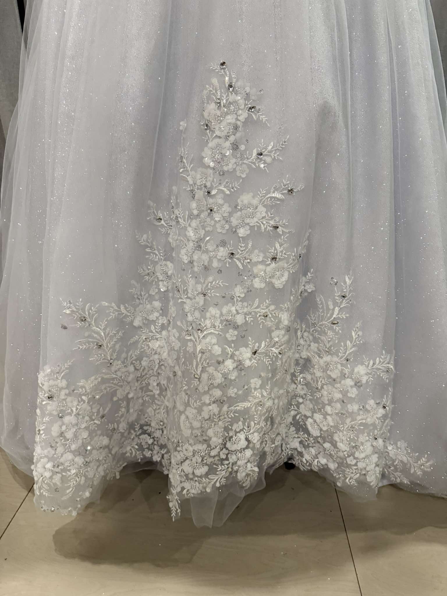 McLeod’s Daughter Wedding Dress (6).jpg