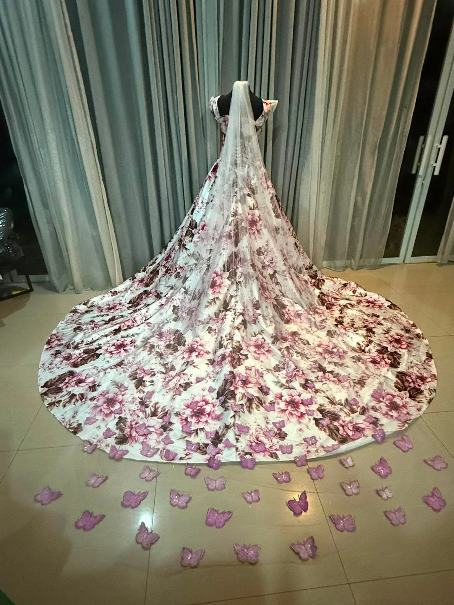 Floral Wedding Dress (18).jpg