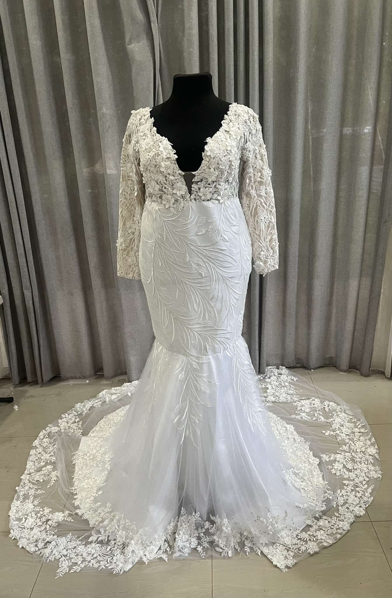 Wedding Dress With Removable Ceremony Skirt (14).jpg
