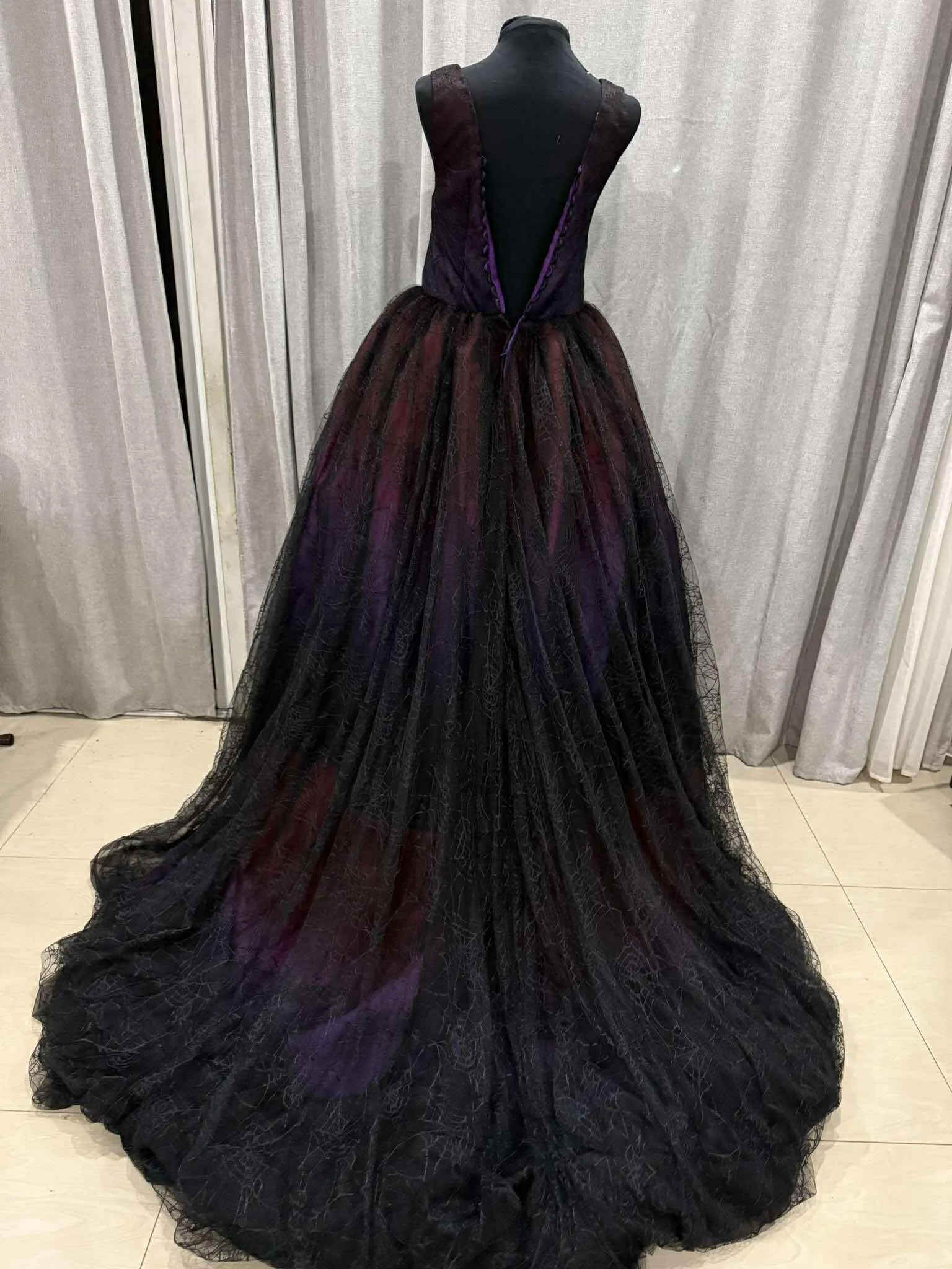 Ombre Gothic Spider Wedding Dress (5).jpg