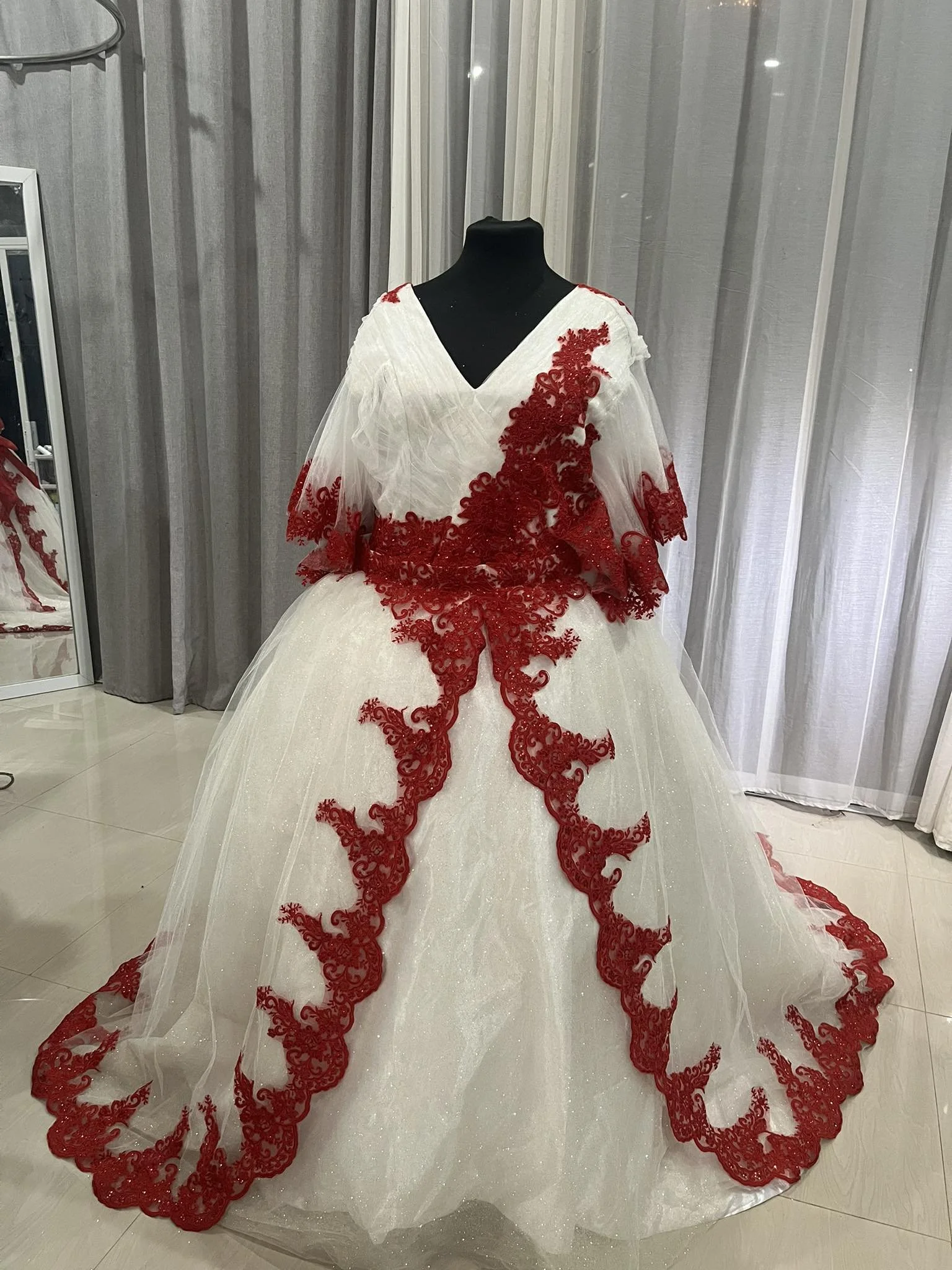 custom-plus-size-wedding-dress-australia-red-and-white-lace-ballgown-with-matching-veil (6).jpg