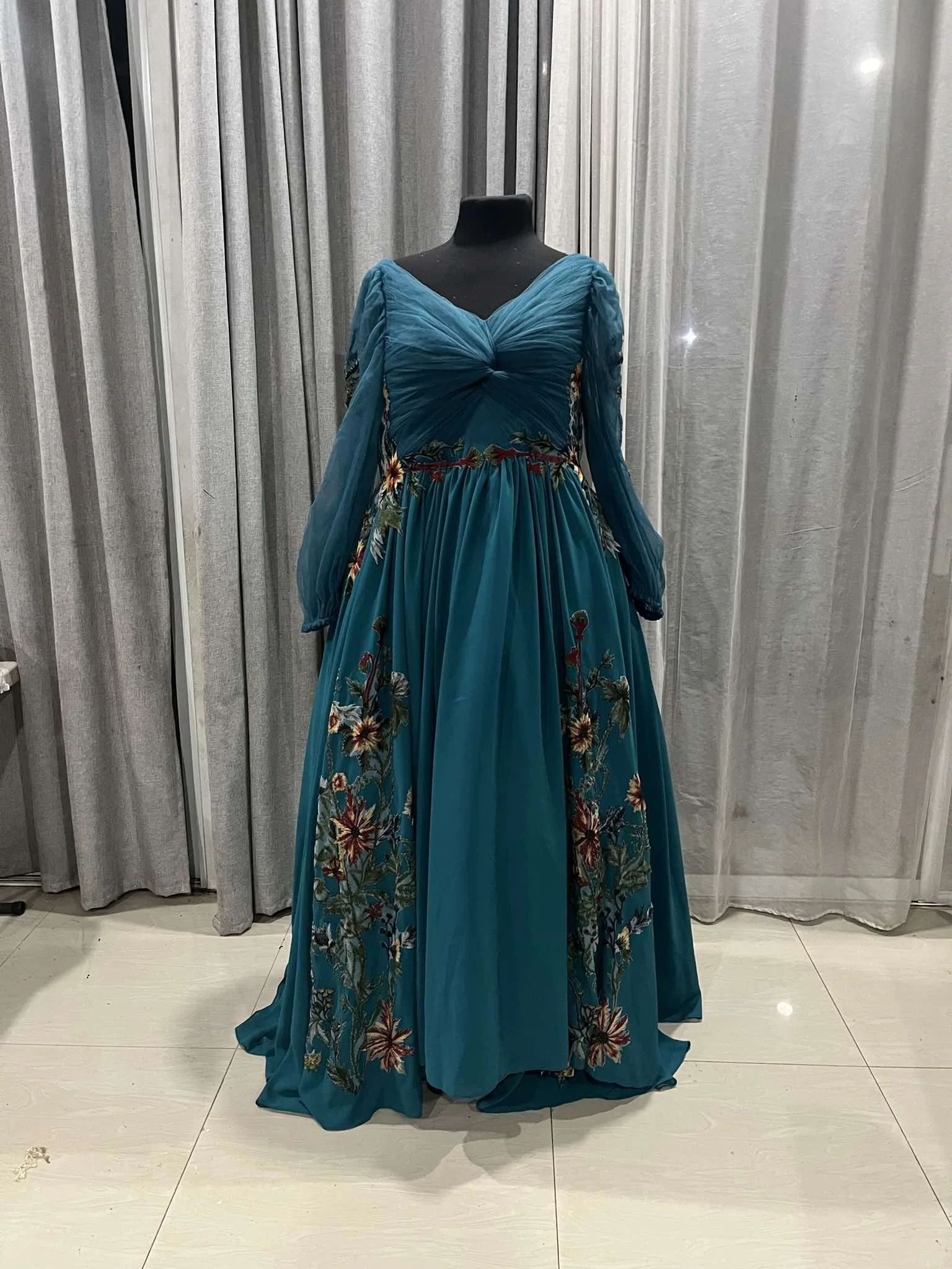Custom Teal Floral Wedding Dress Australia – Long Sleeve Chiffon Boho Bridal Gown with Matching Cathedral Veil (15).jpg