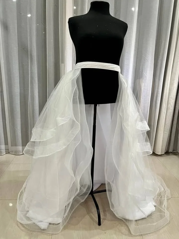 custom-wedding-overskirt-australia-detachable-tiered-ruffle-tulle-train-matching-veil (23).jpg
