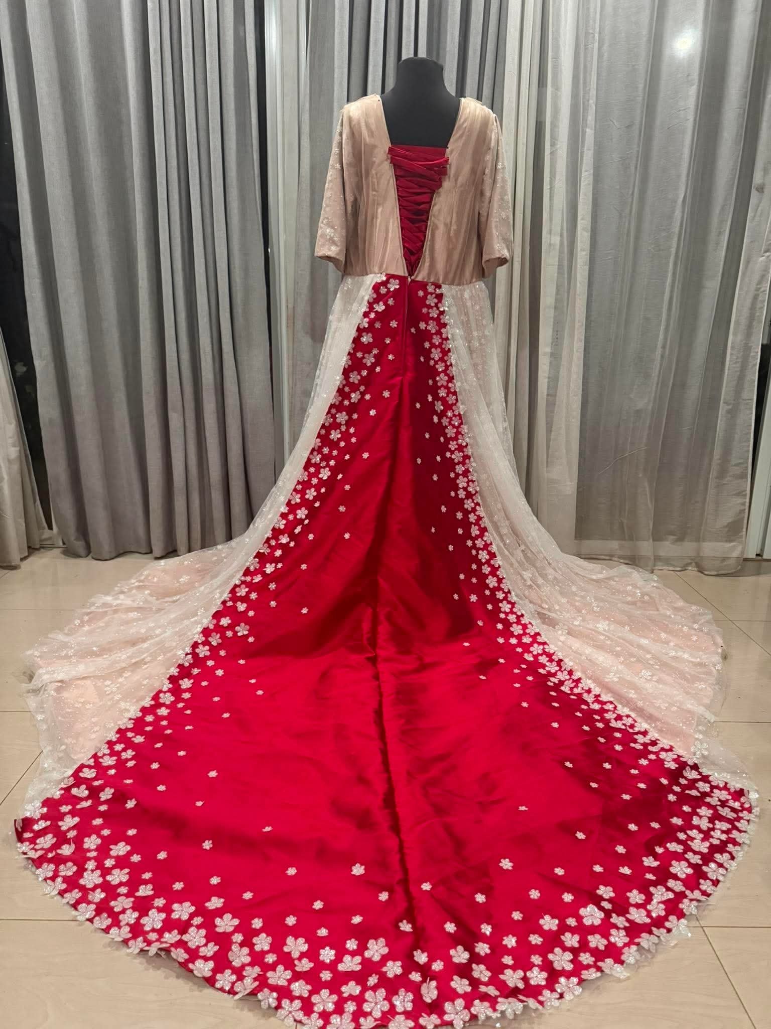 Cherry Blossom Wedding Dress (12).jpg