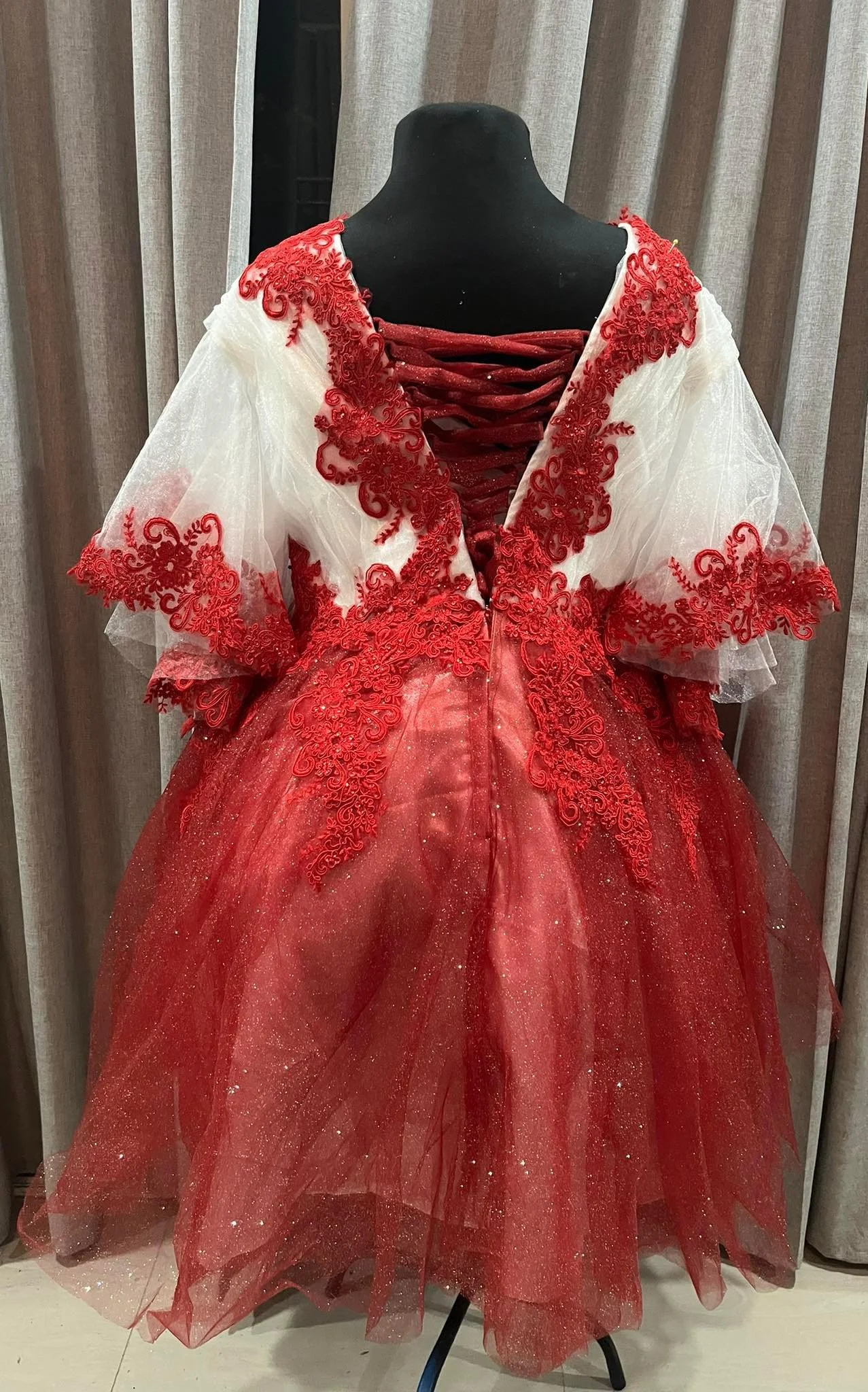 custom-plus-size-wedding-dress-australia-red-and-white-lace-ballgown-with-matching-veil (13).jpg