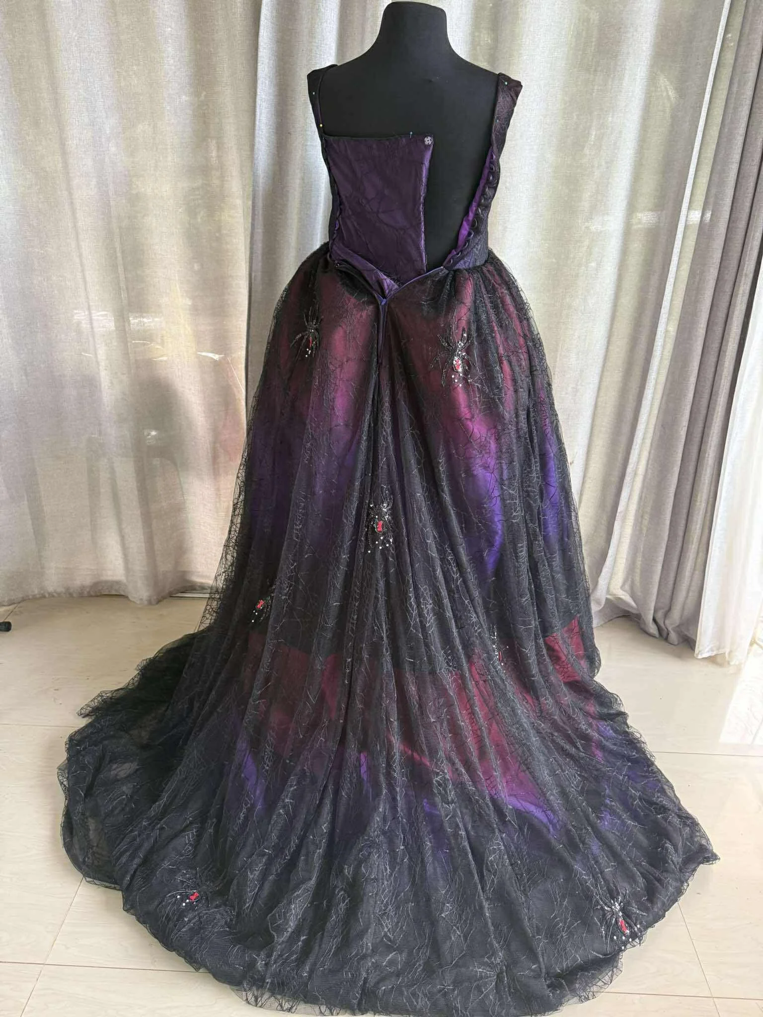 Ombre Gothic Spider Wedding Dress (17).jpg