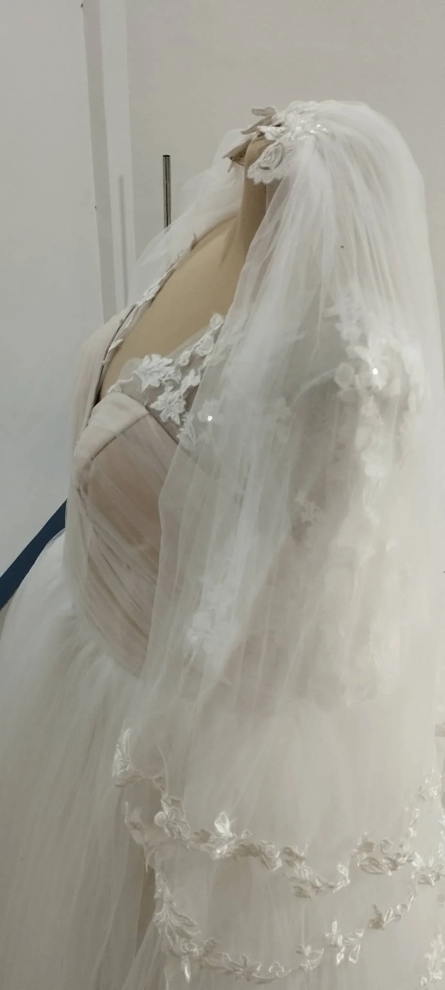custom-maternity-wedding-dress-australia-plus-size-ivory-tulle-lace-sleeve-a-line (18).jpg