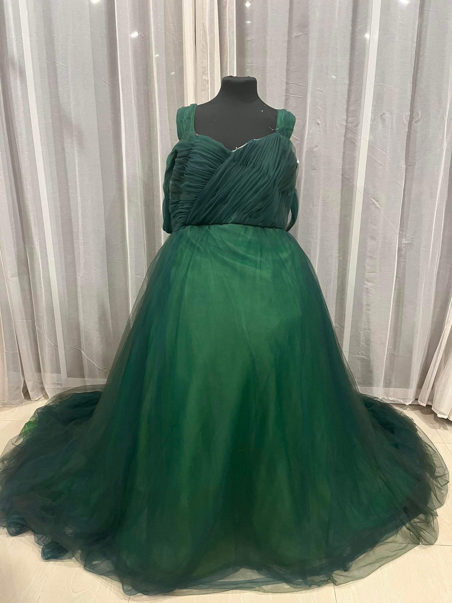 Green Wedding Dress (4).jpg