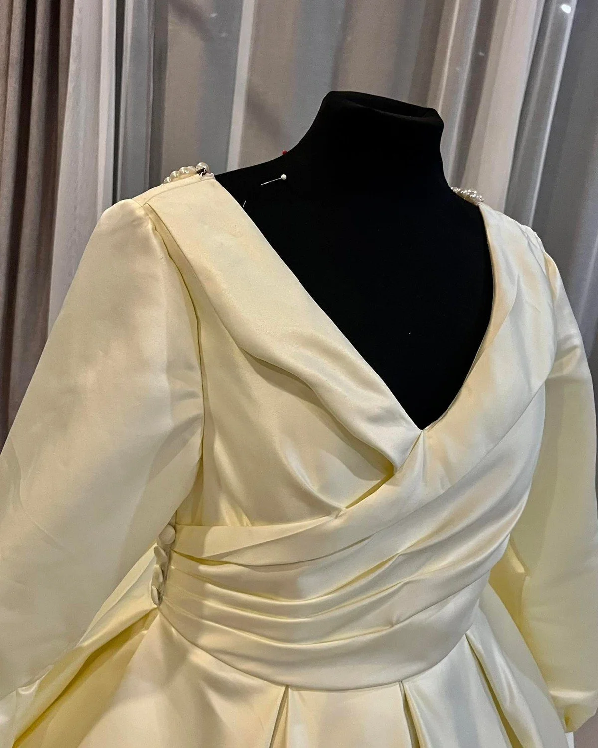 Long Sleeved Ivory Wedding Dress (19).jpg