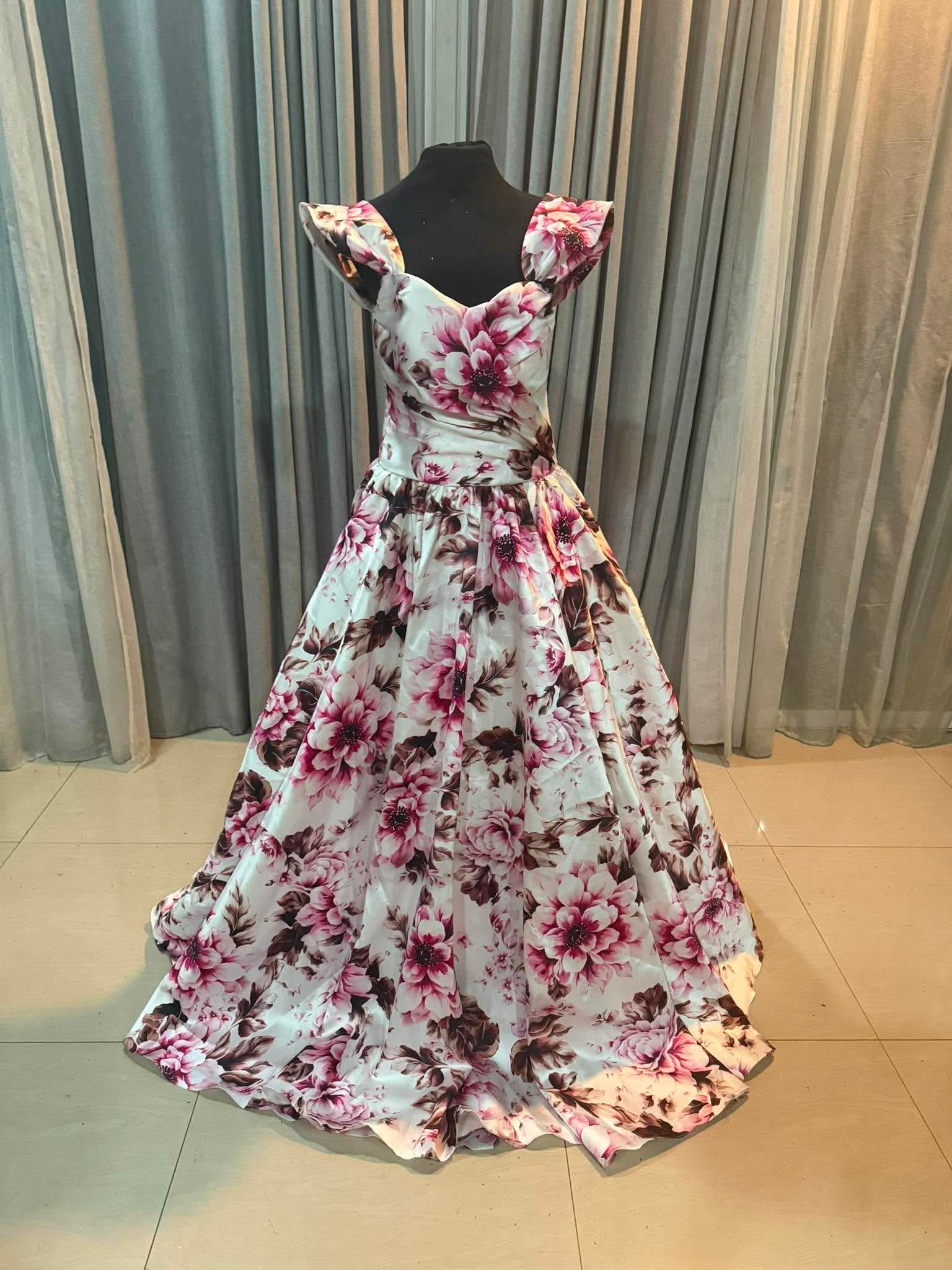 Floral Wedding Dress (12).jpg