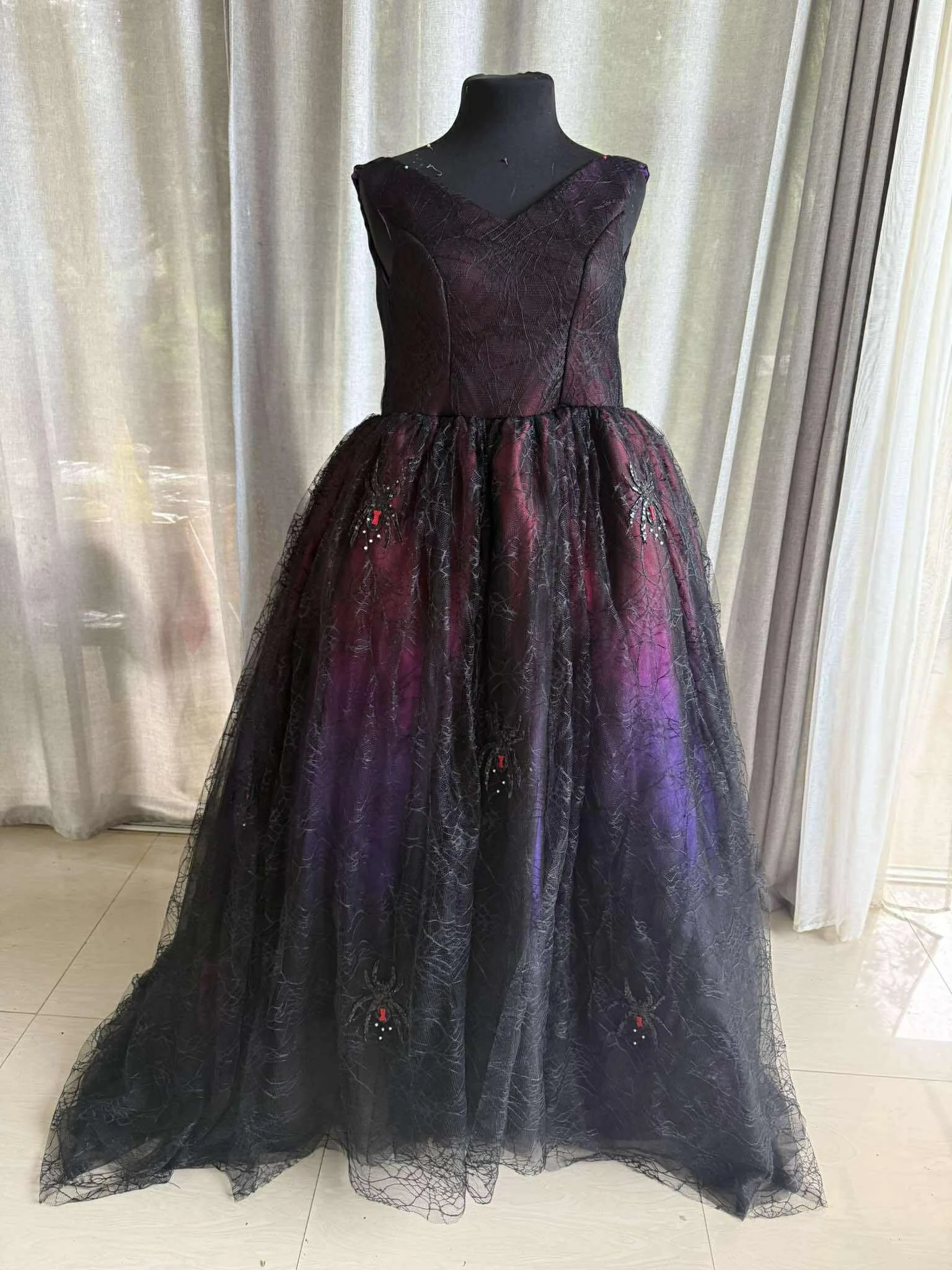 Ombre Gothic Spider Wedding Dress (22).jpg