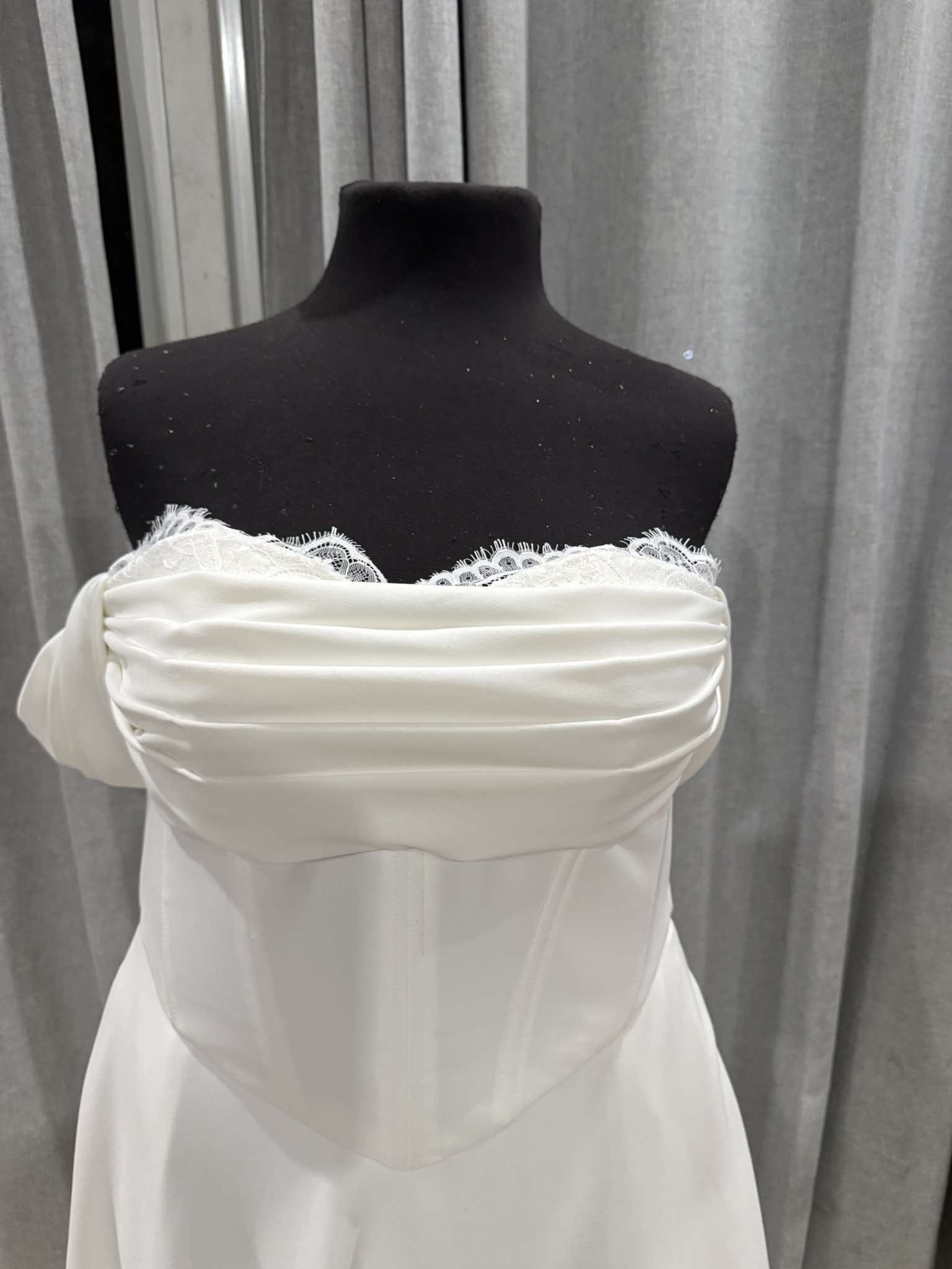 Crepe Wedding Dress With Split (16).jpg