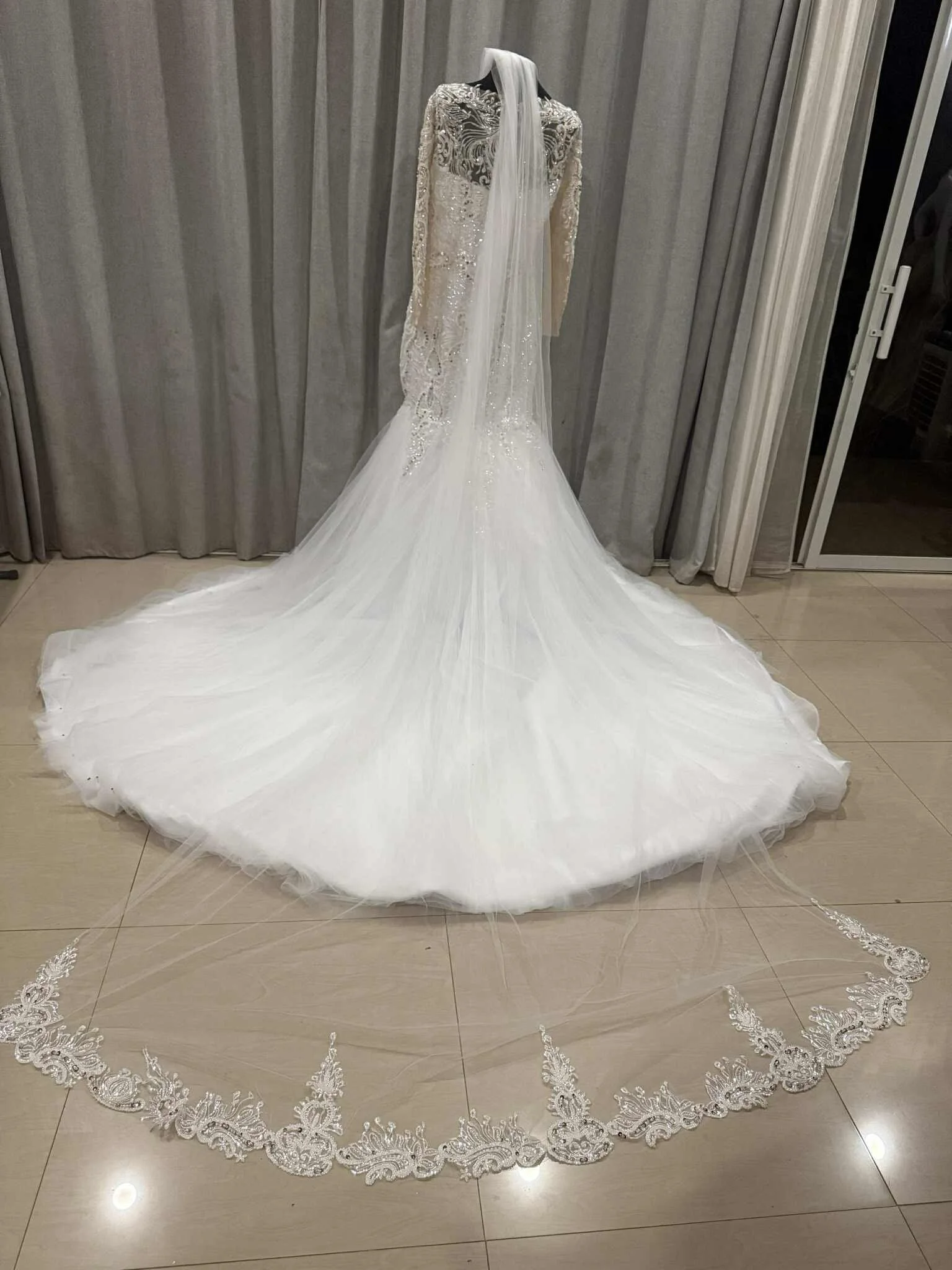 Mermaid Wedding Dress (9).jpg