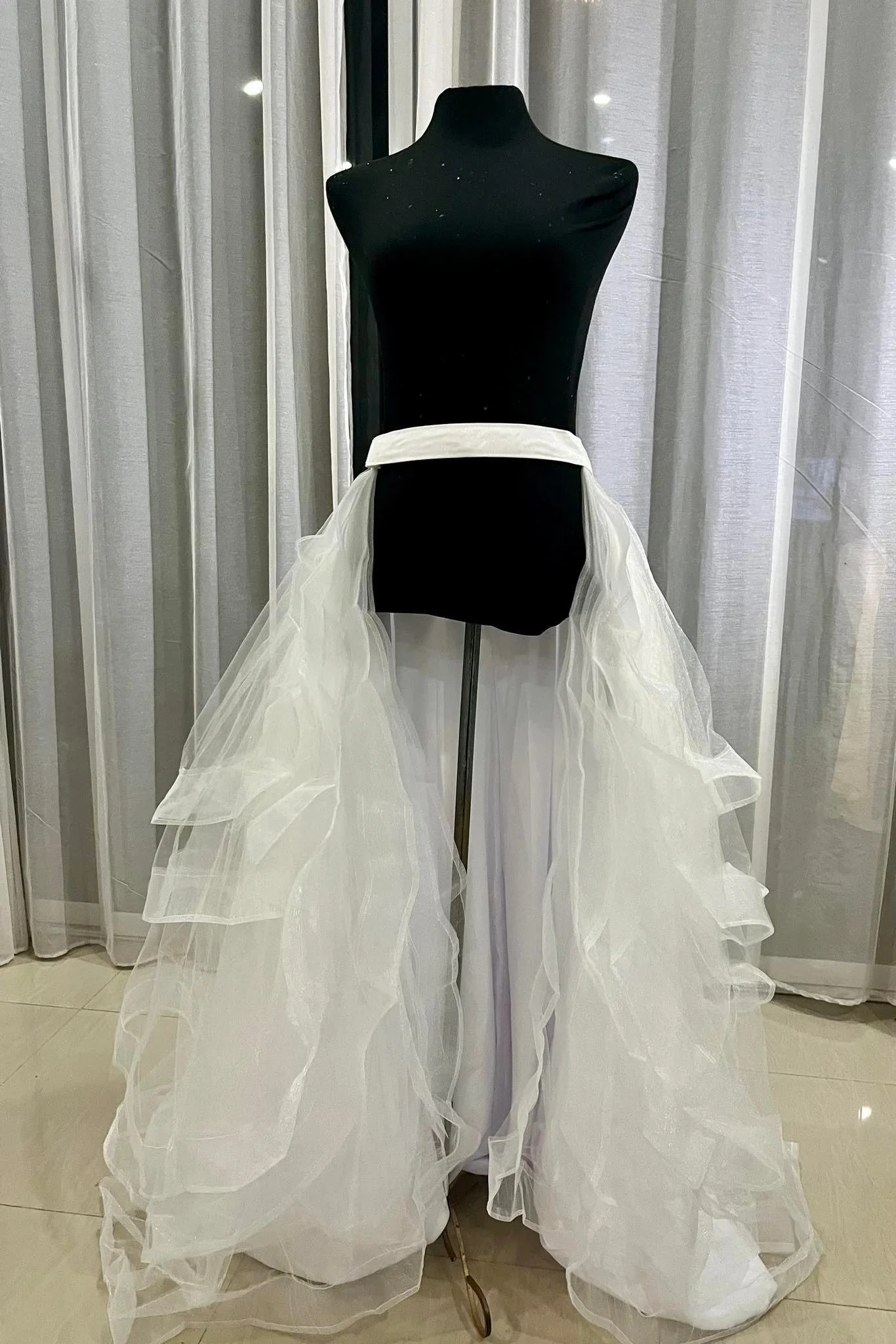 custom-wedding-overskirt-australia-detachable-tiered-ruffle-tulle-train-matching-veil (48).jpg