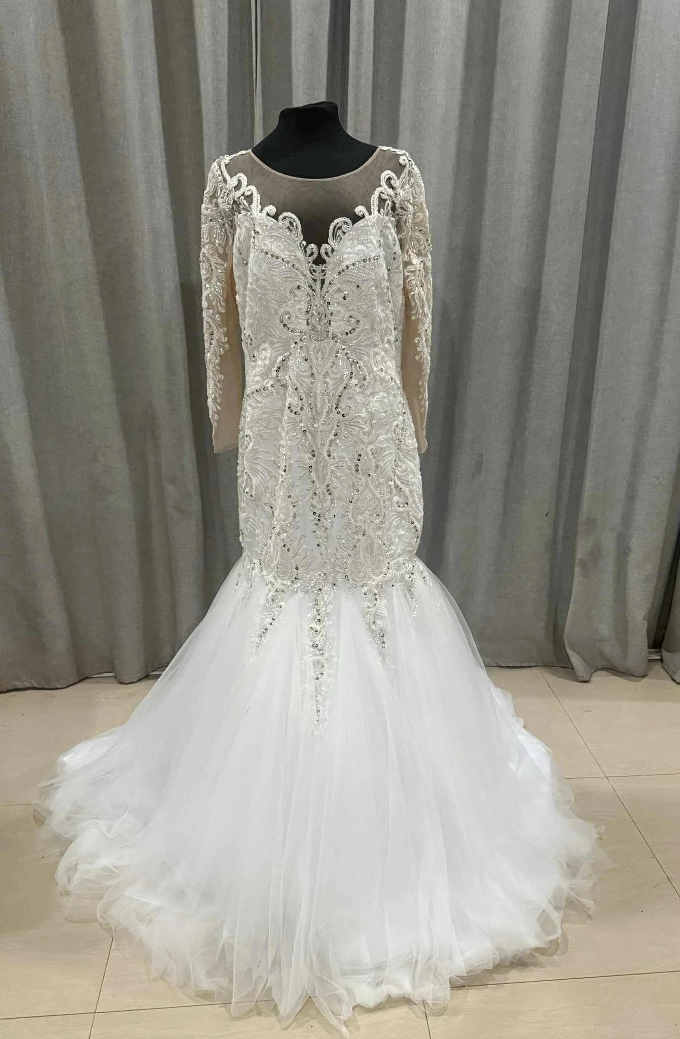 Mermaid Wedding Dress (5).jpg