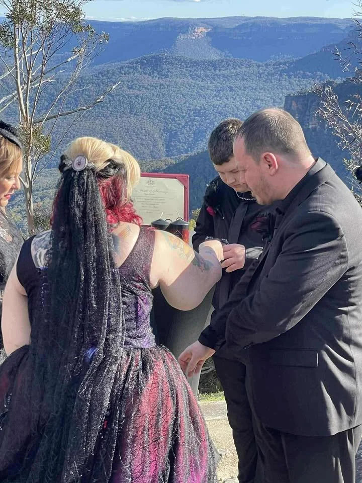 Ombre Gothic Spider Wedding Dress (64).jpg