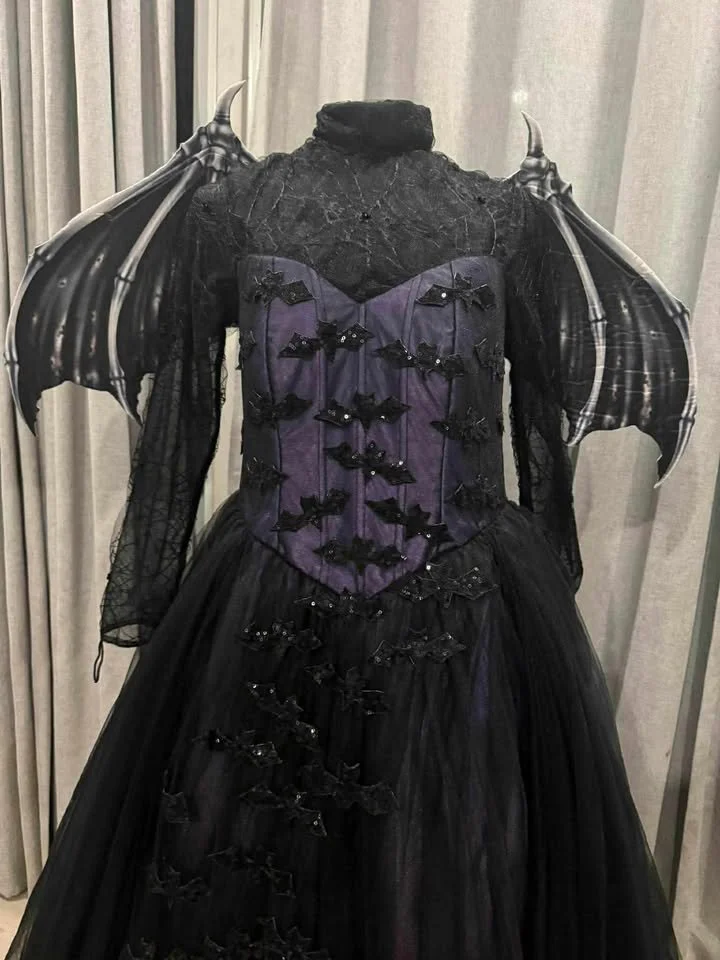 custom-wedding-dress-australia-purple-black-ombre-wedding-dress (19).jpg