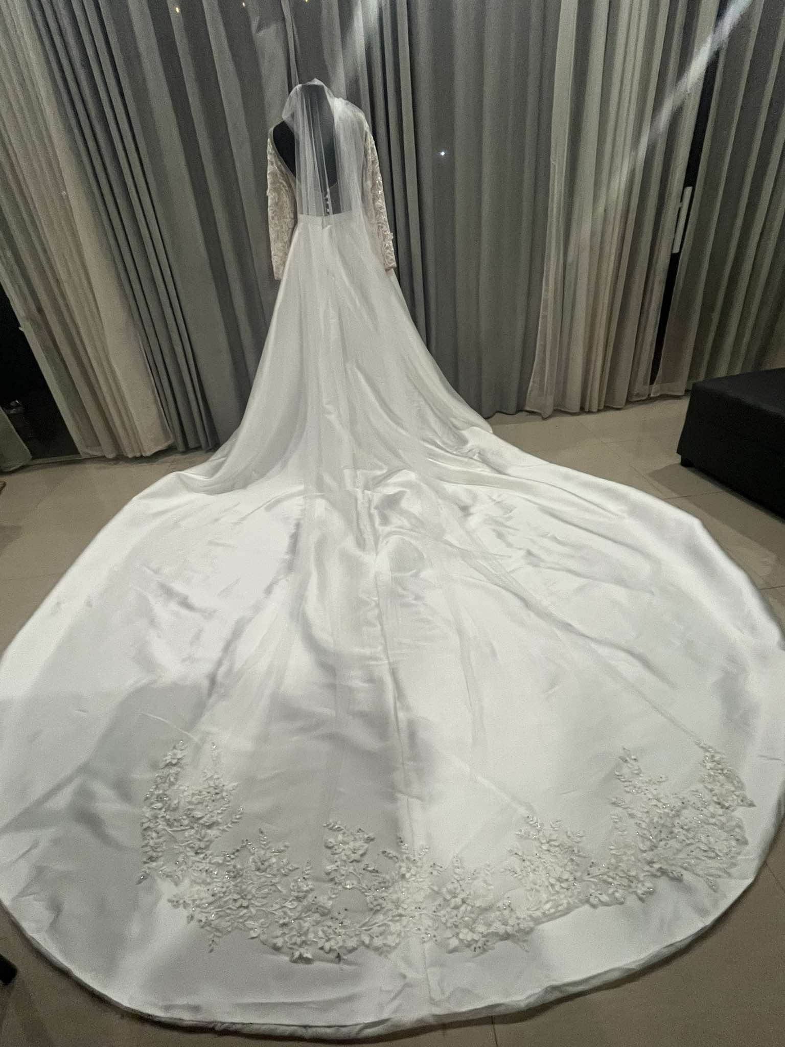 Wedding Dress With Removable Ceremony Skirt (26).jpg