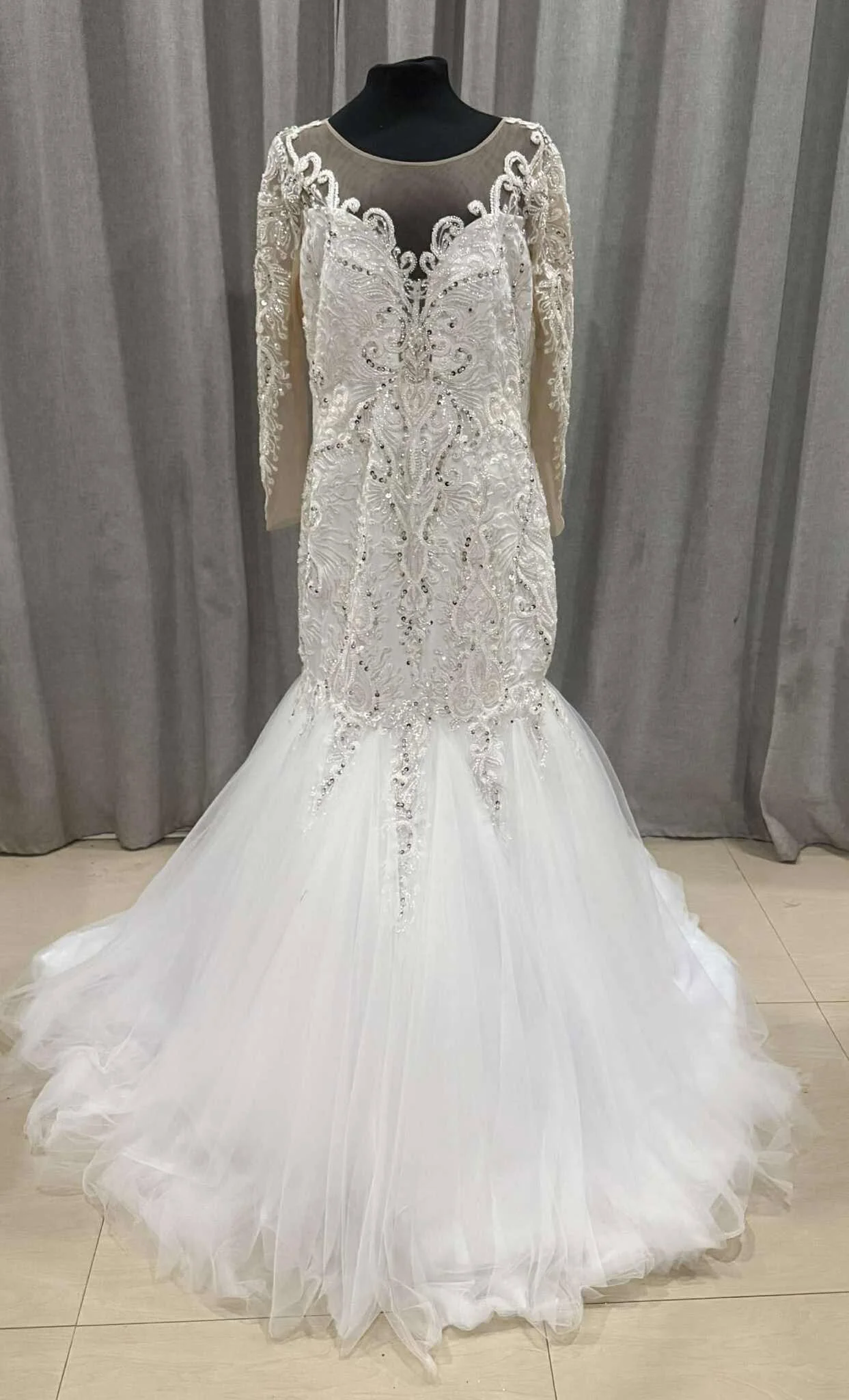 Mermaid Wedding Dress (3).jpg