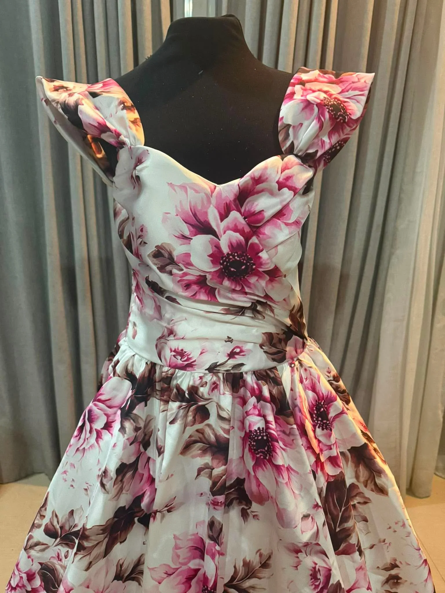 Floral Wedding Dress (14).jpg