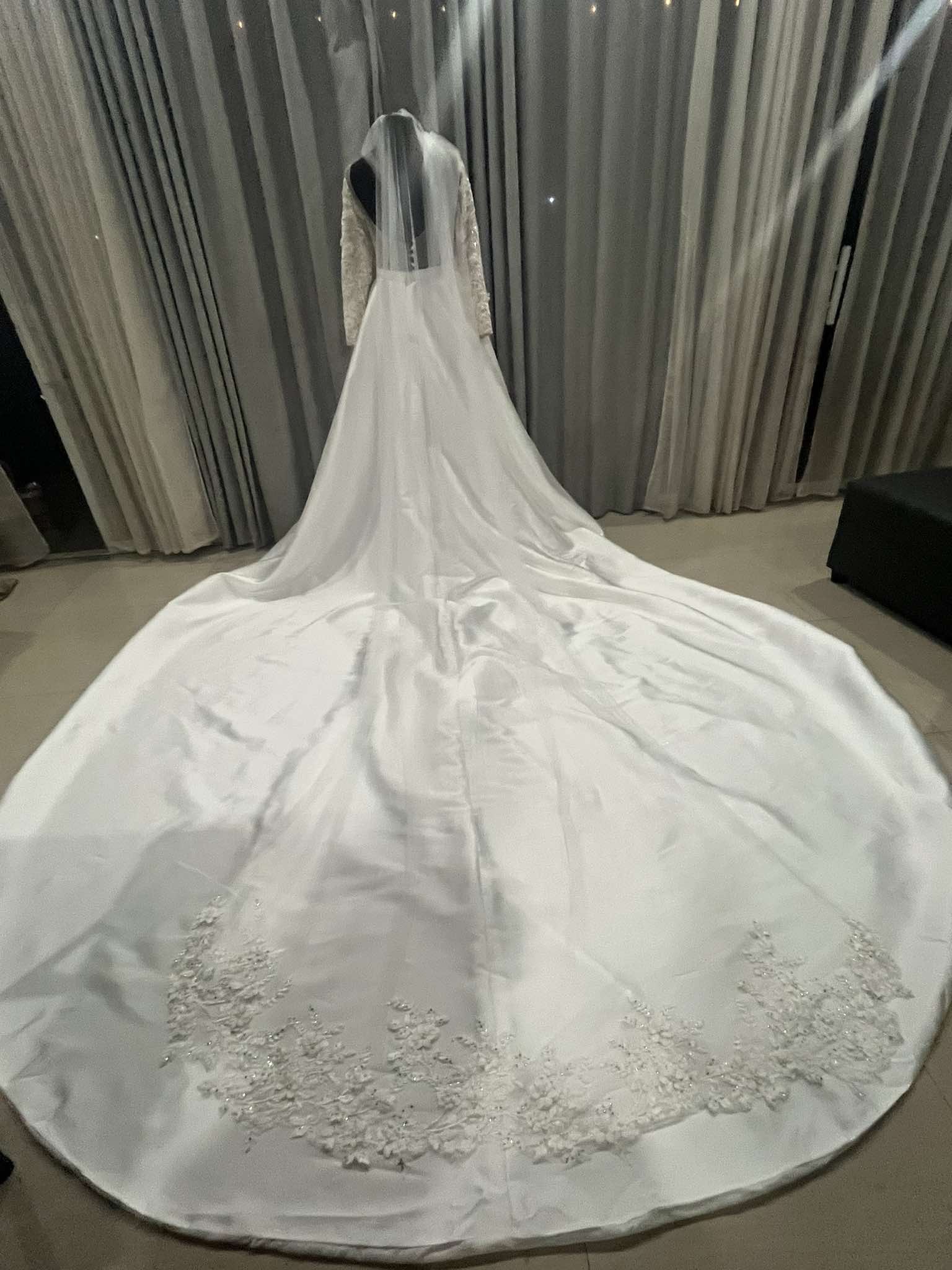 Wedding Dress With Removable Ceremony Skirt (15).jpg