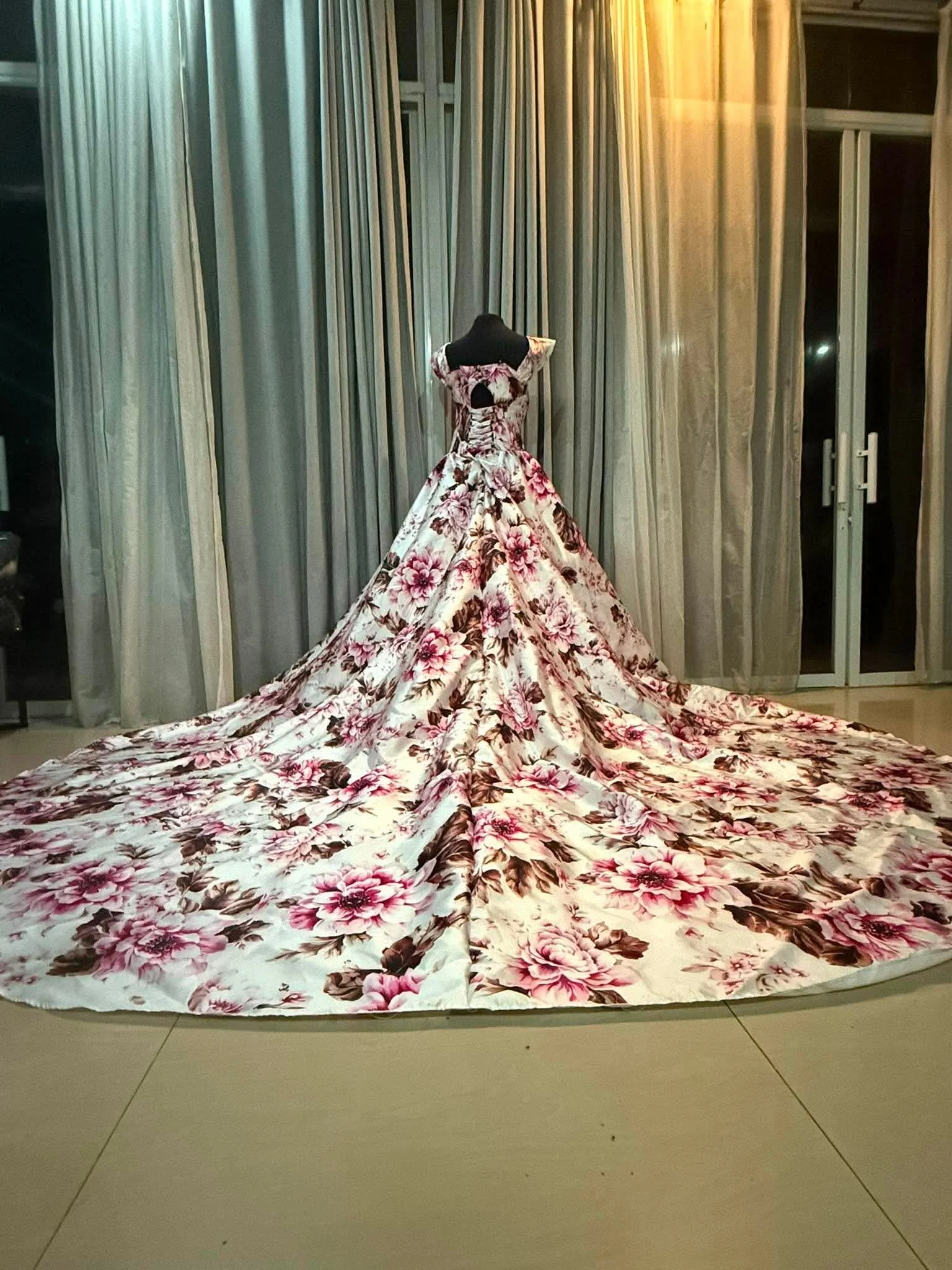 Floral Wedding Dress (9).jpg
