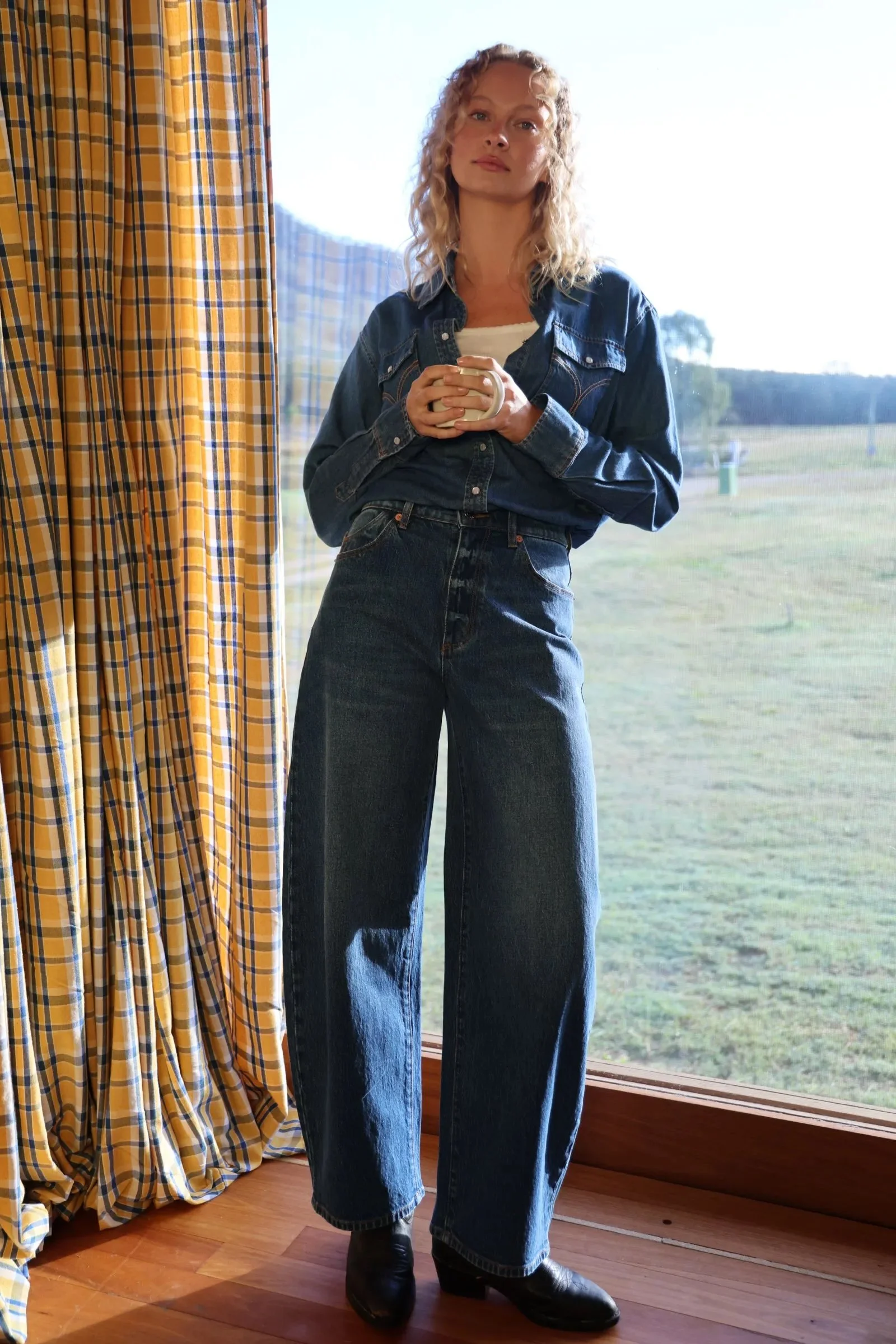 reign gigi barrel lifestyle .jpg