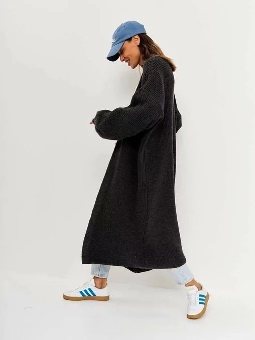 long cardigan black side.jpg