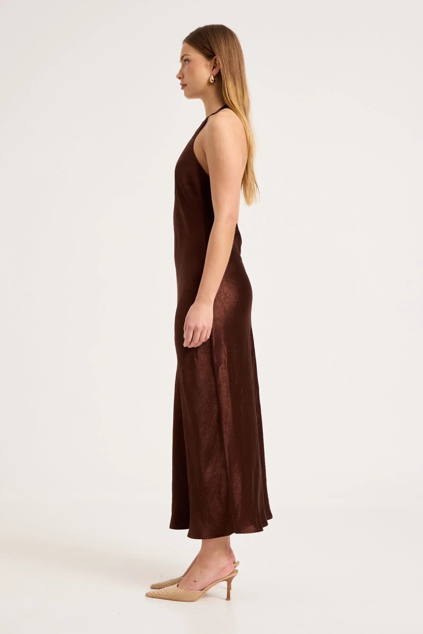 R63D11-6995-ESPRESSO_3.webp