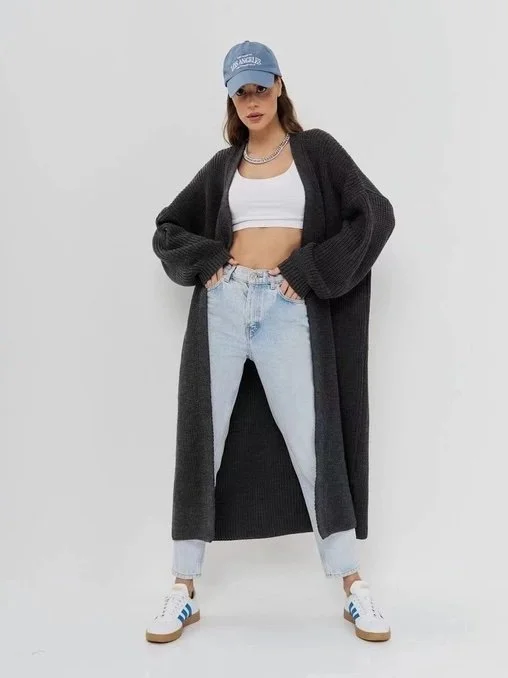 long cardigan black 2.jpg