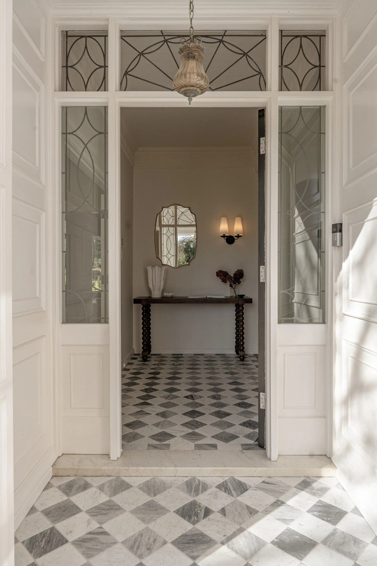 Springfield Residence shot for @alchemists_id &amp; @hurren_architects

Interior &amp; styling @alchemists_id 
Architect @hurren_architects
Builder @bld7projects
Photography @_arne_studio