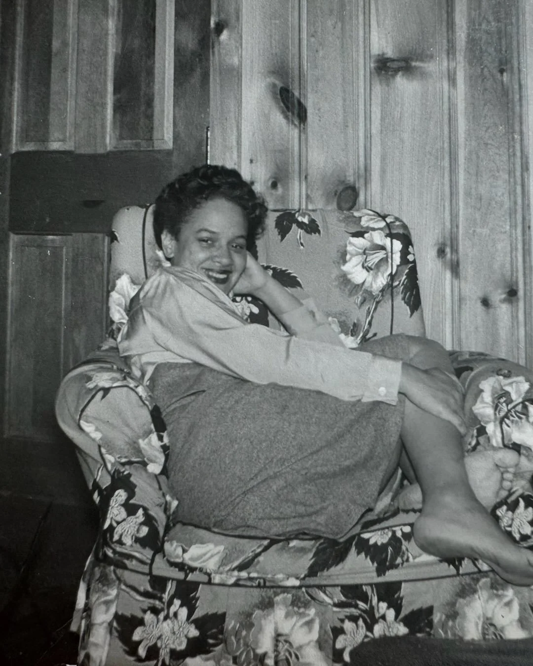 My Mother
Gloria

She lives on within my daughter @rachelgloriaia 
Rachel reminds me so much of her 
The TALENT and Creativity !!!