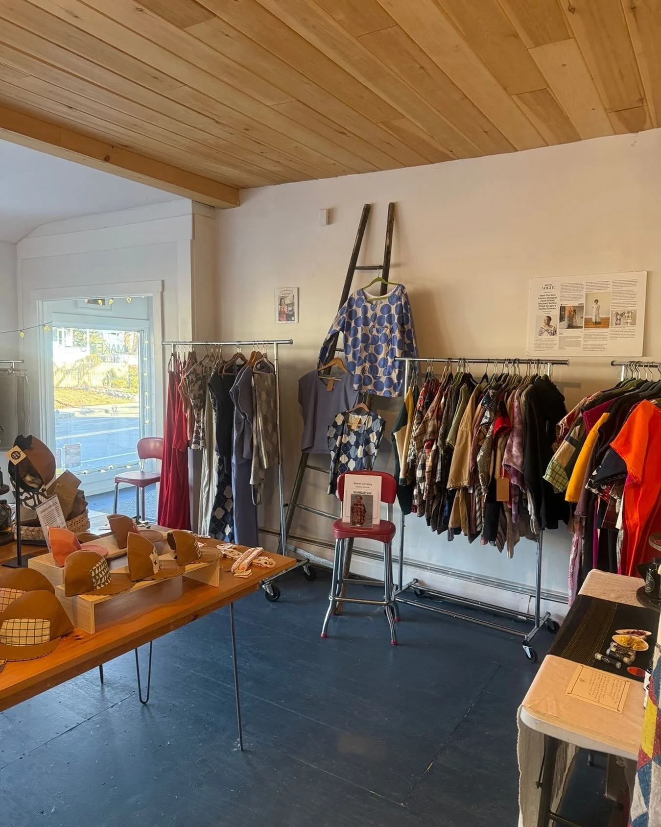 Today @makerscollective_me is open until 4:00 pm Nov 29/ Saturday
@marigold_in_maine is here !! 

Plant Spirits are great for the holiday stockings!