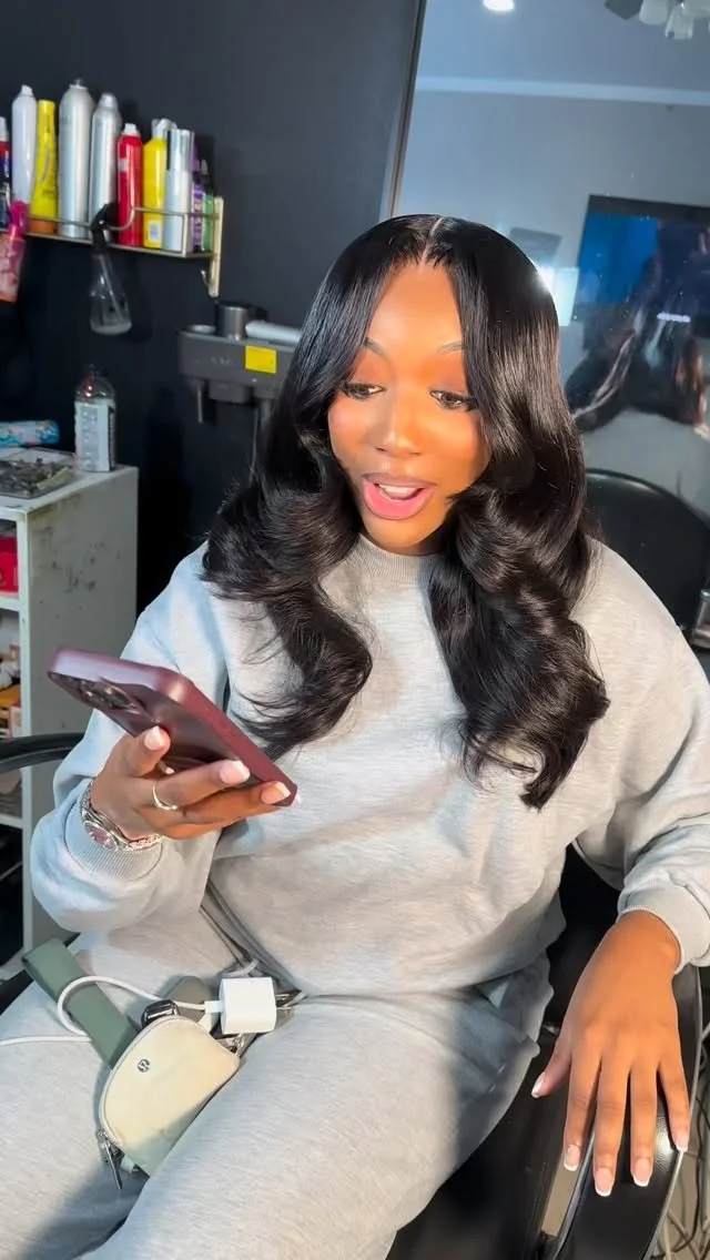 🚨🚨🚨🙅🏾‍♀️Not a Paid Advertisement 🙅🏾‍♀️🚨🚨🚨
Come indulge in an experience!!!
Makeup: @_shesideal
#detroithairstylist #detroithair #explore #atlantahairstylist #houstonhair #frontalinstall #closuresewin #atlantahairstylist #atlanta