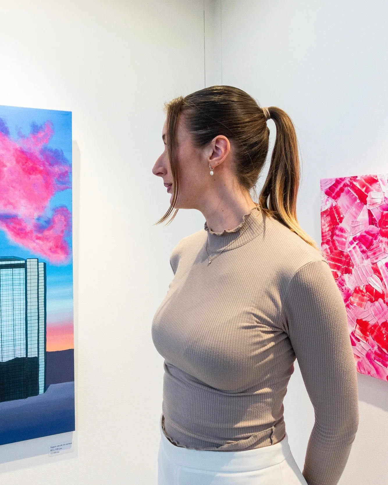 Sista veckan av utst&auml;llningen!💕

Missa inte chansen att se min v&aring;rutst&auml;llning Let color in p&aring; Gothia, &ouml;ppen tom 4 maj✨

📍The Gallery, bottenplan p&aring; Gothia Towers (tornet n&auml;rmast Korsv&auml;gen)

Boka tid med mi