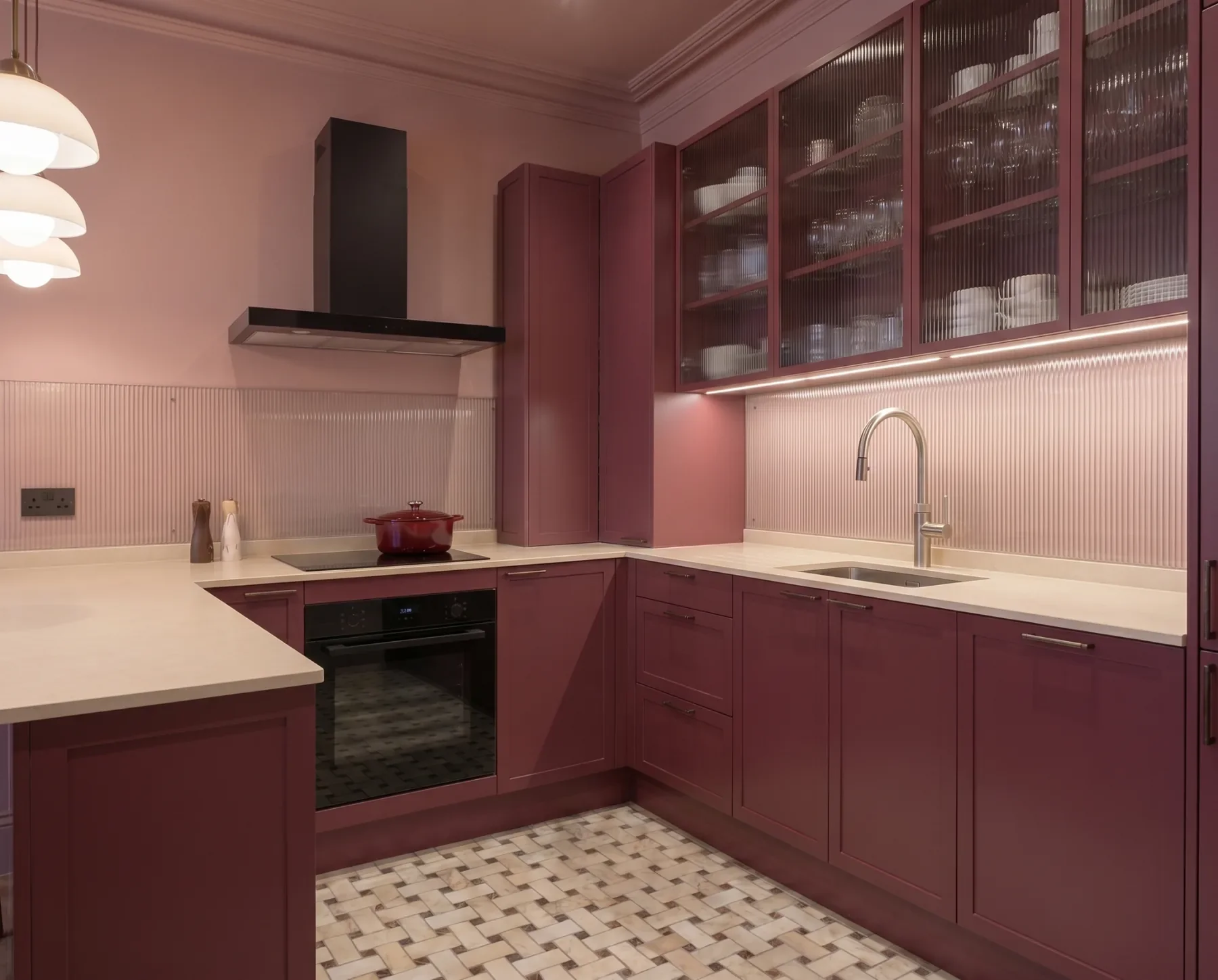 oxblood-interior-design-04.webp