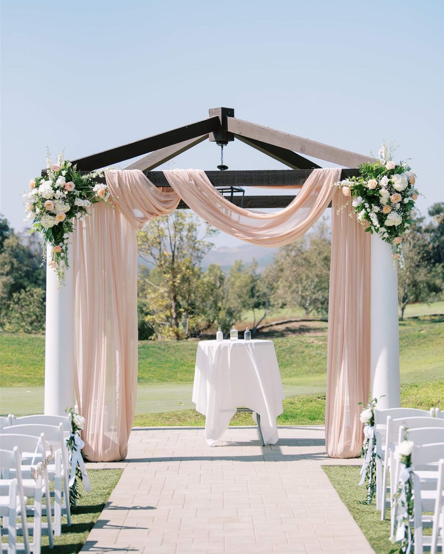 One of our favorite draping options 💓
.
.
.
.
.
.
.
#draping #wedding #weddingdraping #eventrental #eventplanning #weddinginspiration #weddingideas #weddingphotography #weddingday #weddingplanning #venturacounty #santabarbaraweddingphotographer #san