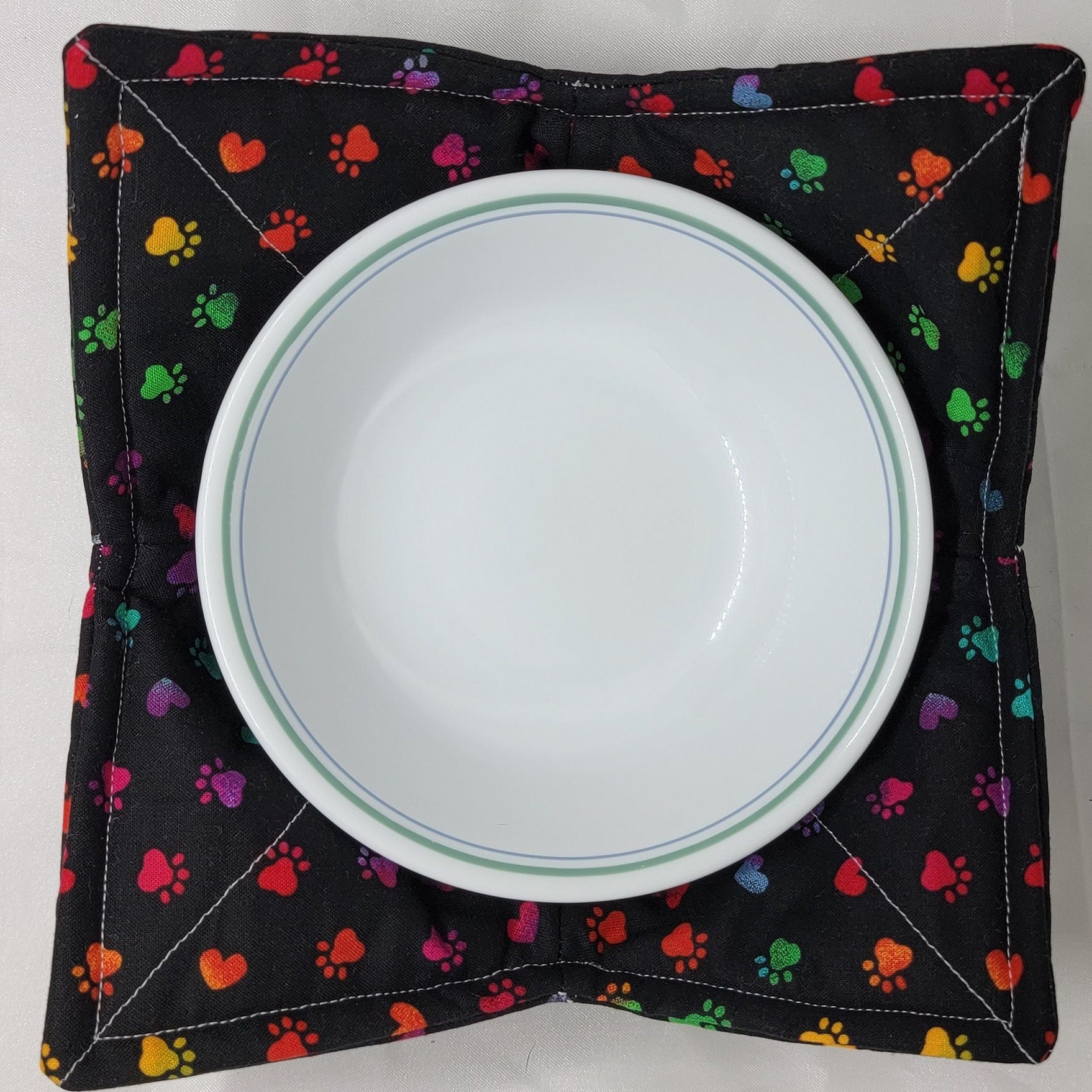 https://i.etsystatic.com/10353032/r/il/f2c2b1/3859056808/il_fullxfull.3859056808_s15w.jpg