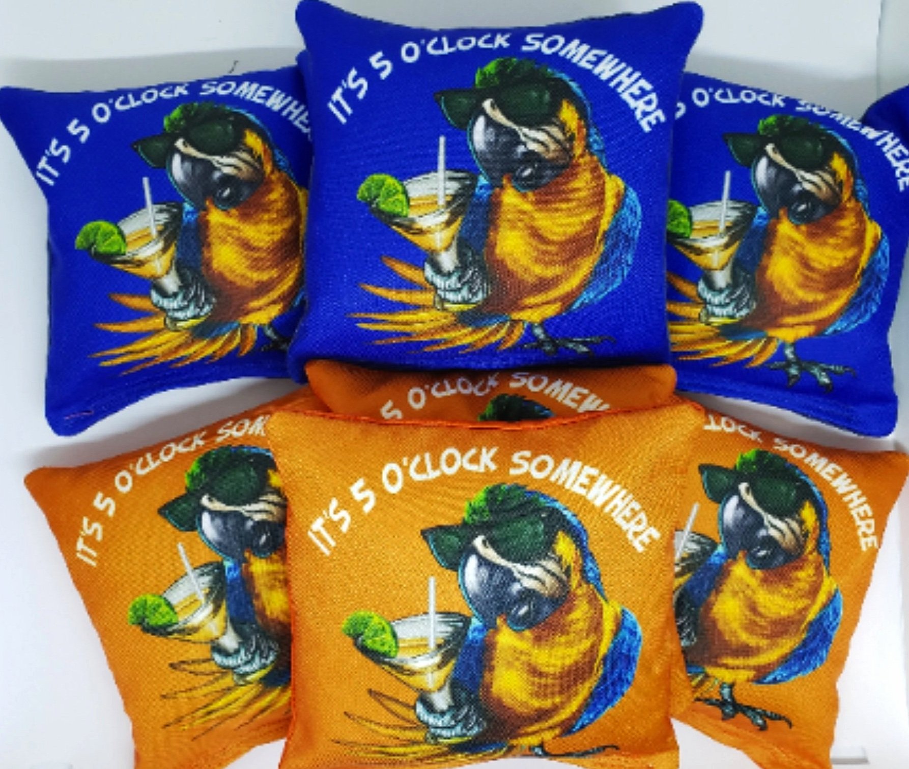 5 O' Clock Somewhere drinking parrot corn hole bags