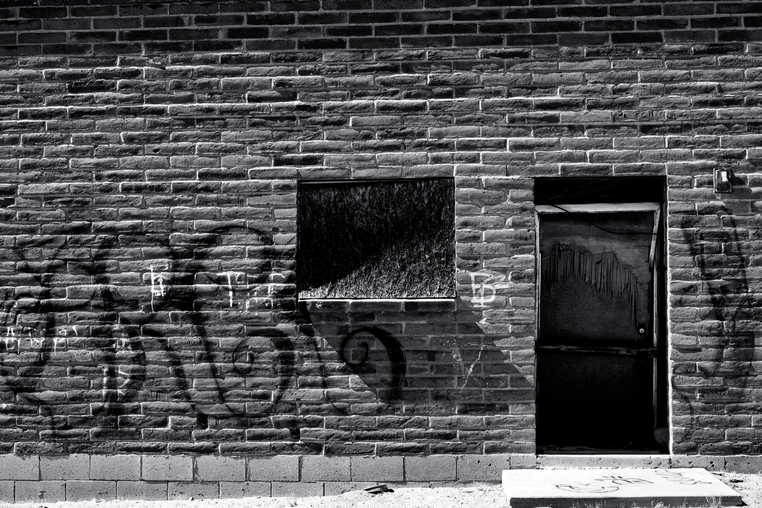 Gerfiti on wall BW.jpg