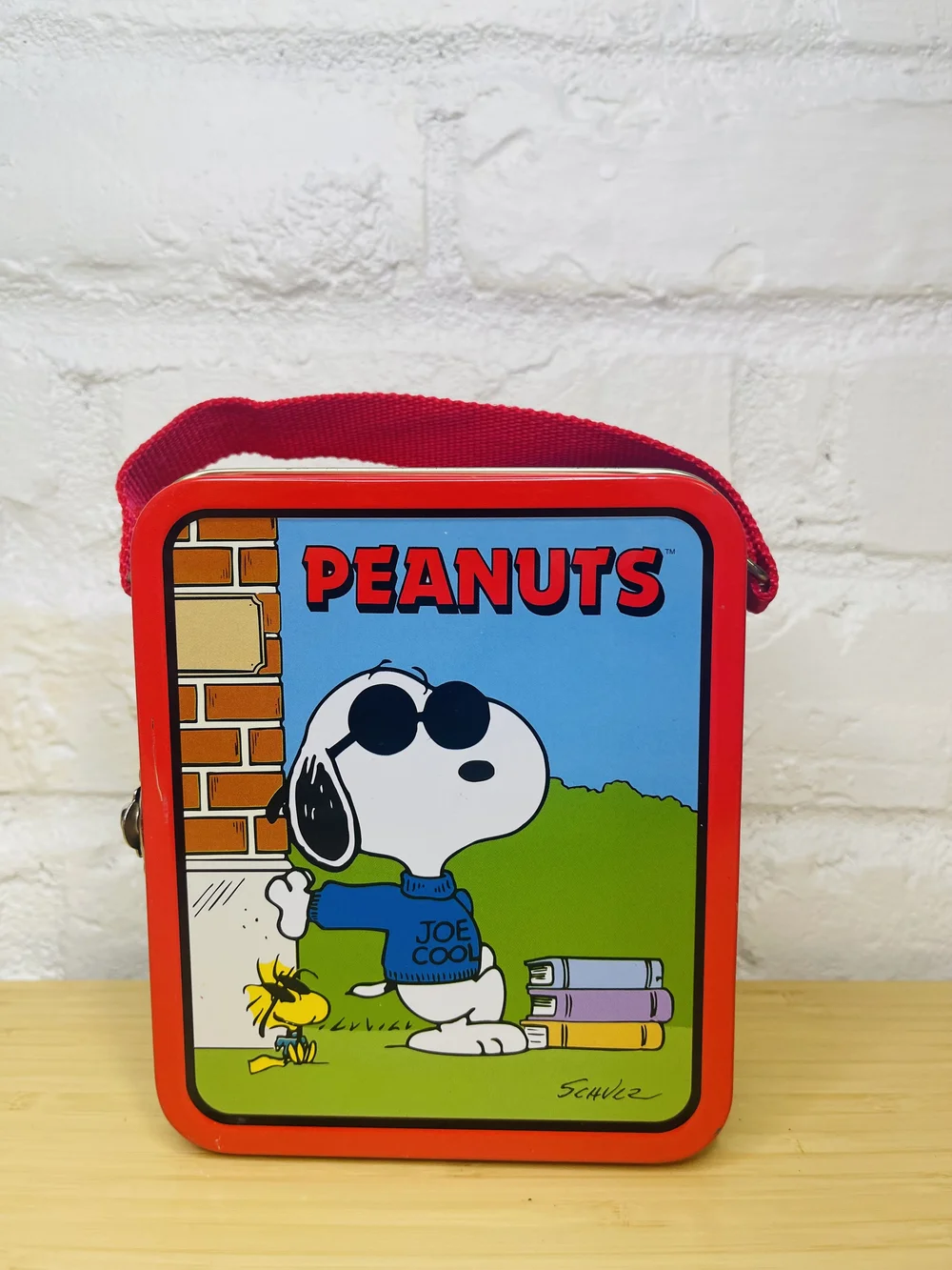 Joe Cool Snoopy Small Metal Lunch Box from 1999 — Selling Peanuts