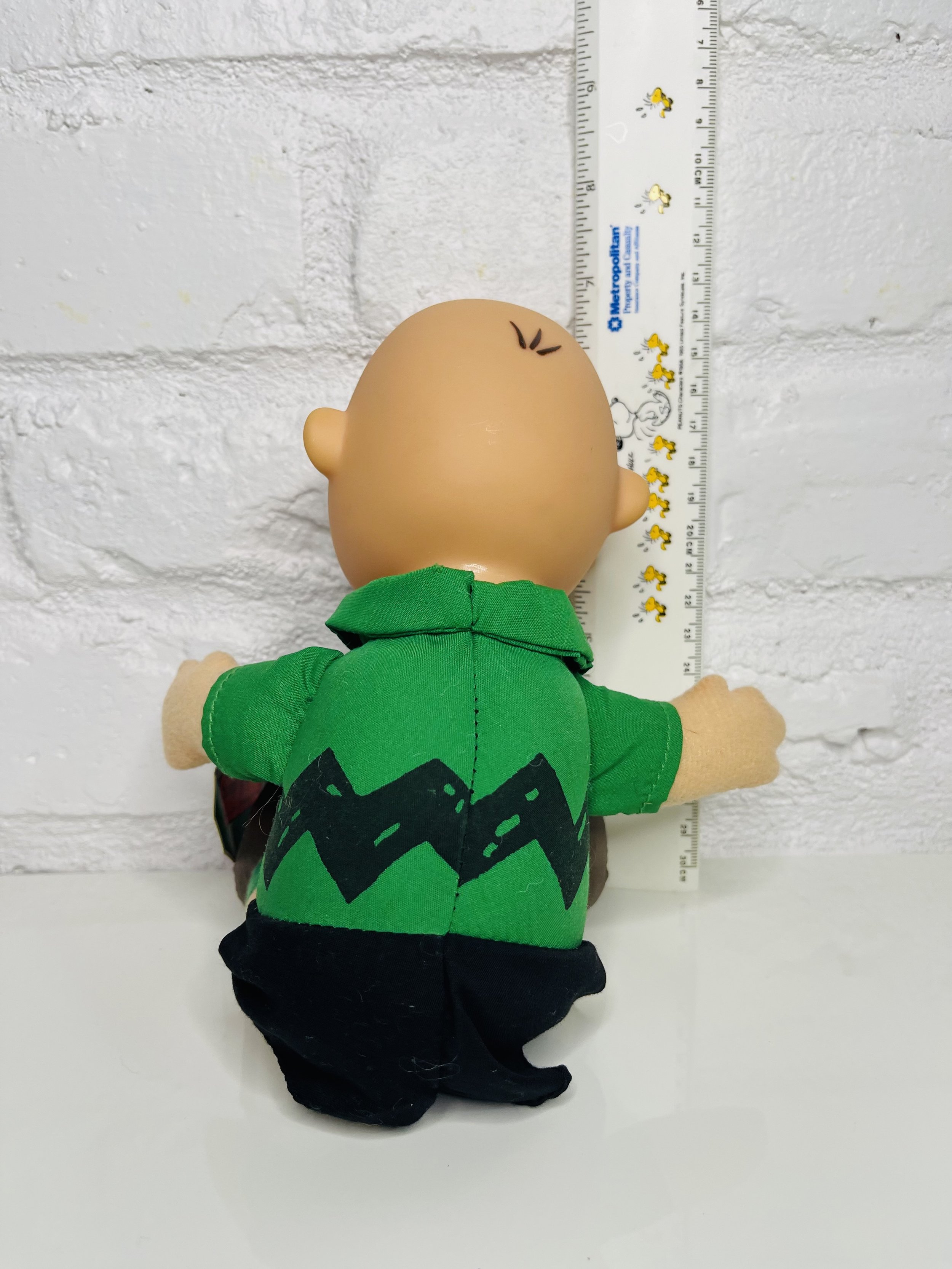 Charlie Brown and Snoopy Doll by Madame Alexander — Selling Charlie Brown and Snoopy Doll by Madame Alexander — Selling