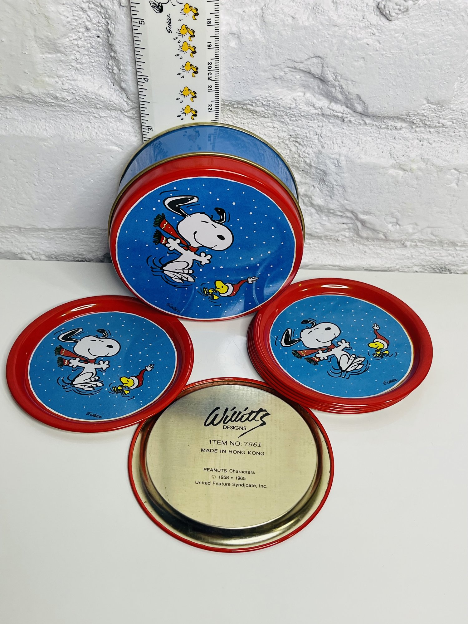 Willitts Snow Winter Snoopy & Woodstock Christmas Tin Coasters Set —  Selling Peanuts