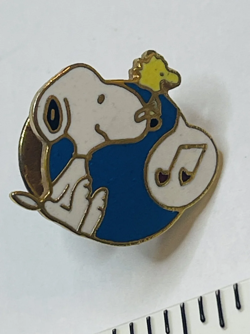 Assorted Vintage Peanuts Gang Enamel Pins — Selling Peanuts