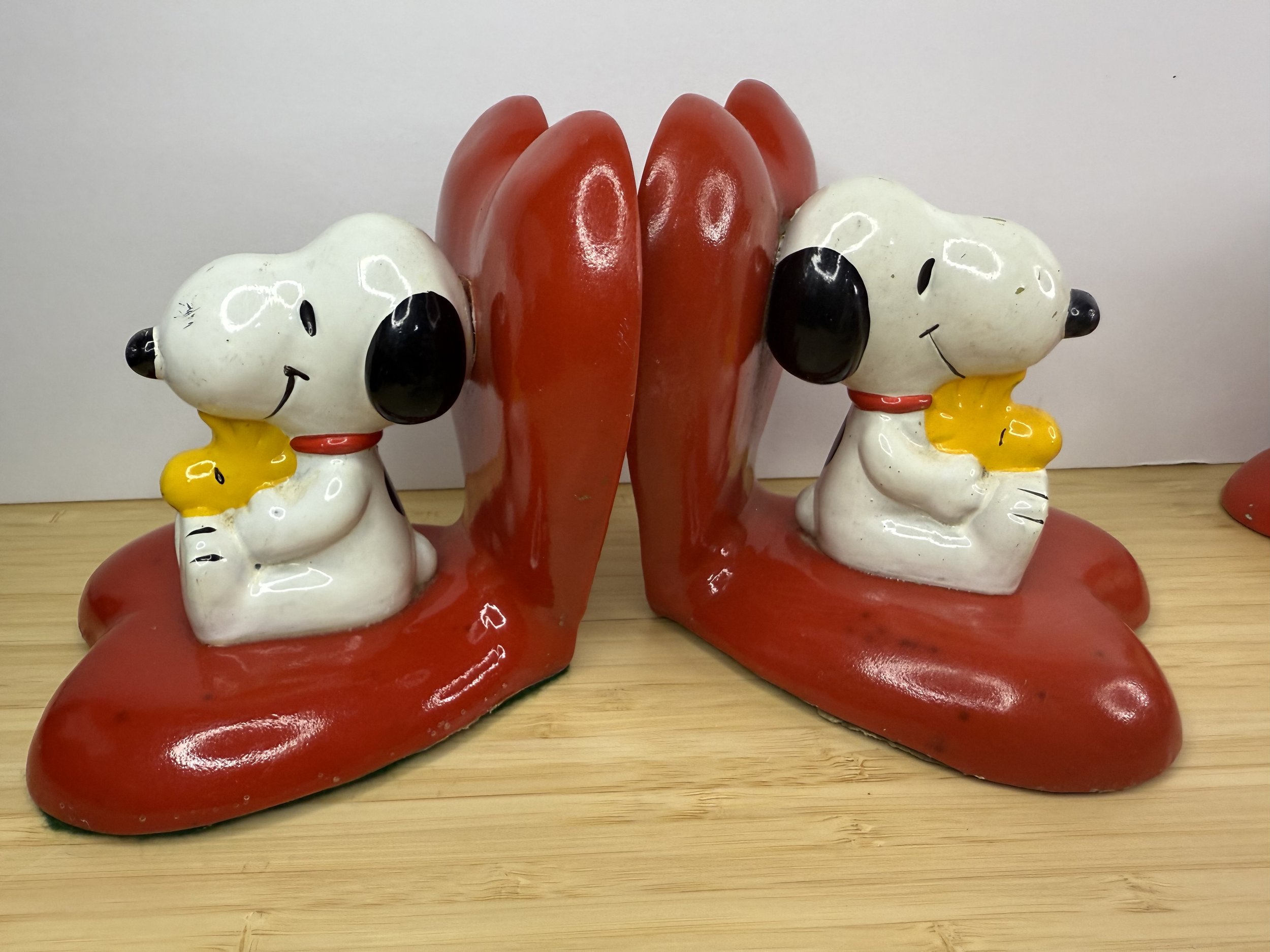 Snoopy Heart Bookends Pair